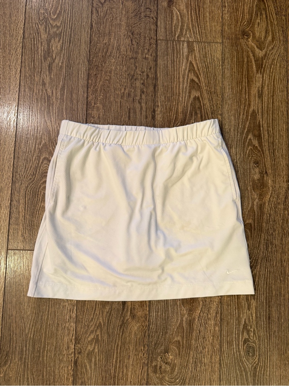 Nike White Women's Mini Skirt with Subtle Swoosh